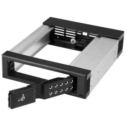 StarTech.com 5.25 to 3.5 Hard Drive Hot Swap Bay - For 3.5" SATA/SAS Drives - Trayless - Aluminum - Image 4