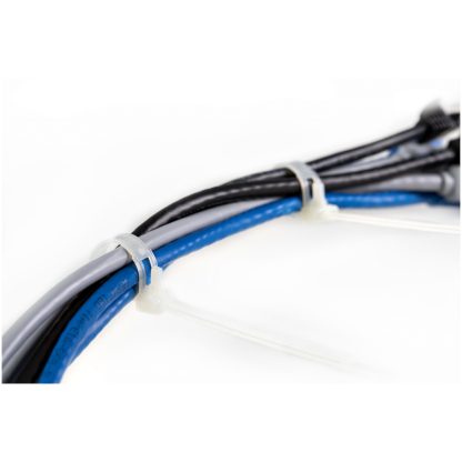 StarTech.com 5"(12cm) Reusable Cable Ties - 1/4"(7mm) wide, 1-1/8"(30mm) Bundle Dia. 50lb(22kg) Tensile Strength, Releasable Nyl - Image 4
