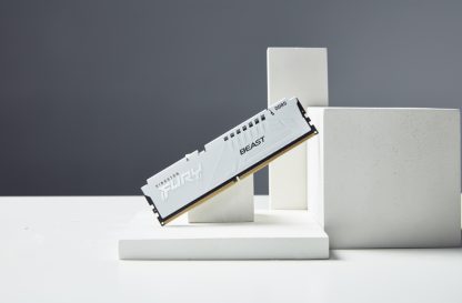 Kingston Technology FURY Beast 32GB 6000MT/s DDR5 CL30 DIMM (Kit of 2) White XMP - Image 11
