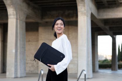 HP Renew Business 14.1-inch Laptop Sleeve - Image 12