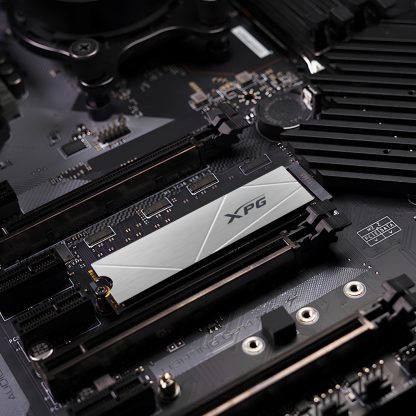 ADATA GAMMIX S60 512 GB M.2 PCI Express 4.0 NVMe 3D NAND - Image 6