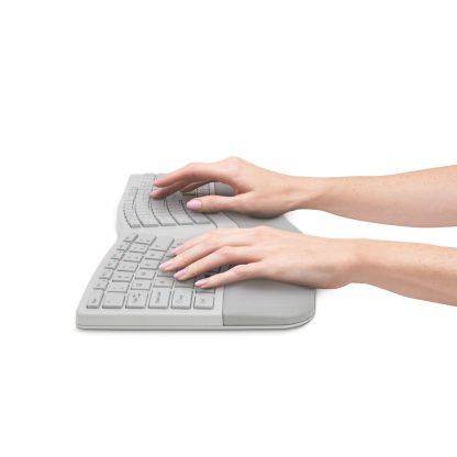 Kensington Pro Fit® Ergo Wireless Keyboard and Mouse—Gray - Image 5