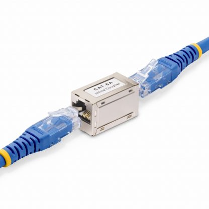StarTech.com Shielded RJ45 Coupler, Inline Cat6a Coupler, Female to Female (F/F) T568B Pinout, Shielded Ethernet Cable Extension - Image 2