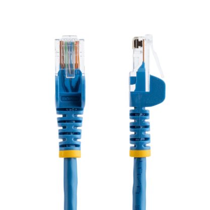 StarTech.com Cat5e Ethernet Patch Cable with Snagless RJ45 Connectors - 10 m, Blue - Image 2