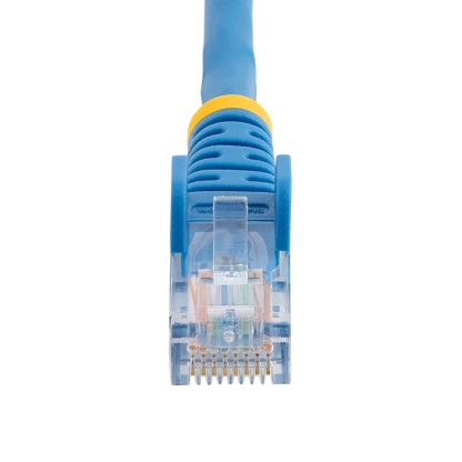 StarTech.com Cat5e Ethernet Patch Cable with Snagless RJ45 Connectors - 10 m, Blue - Image 4
