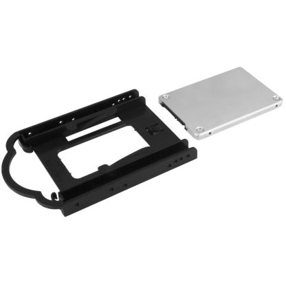 StarTech.com 2.5" SSD/HDD Mounting Bracket for 3.5" Drive Bay - Tool-less Installation - Image 4