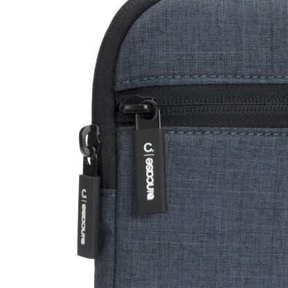 Incase INOM100631-NVY laptop case 33 cm (13") Sleeve case Navy - Image 4