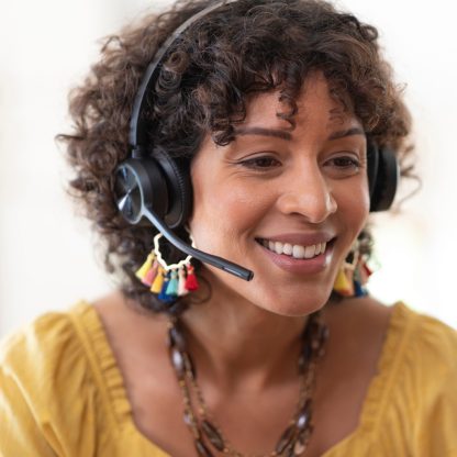 Poly Voyager 4320 USB-C Headset +BT700 dongle - Image 5