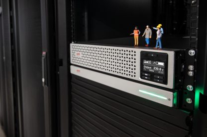 APC Smart-UPS On-Line, 1500VA, Rackmount 3U, 230V, 8x C13 IEC outlets, Network Card, Extended runtime, W/ rail kit, W/ Lithium- - Image 8