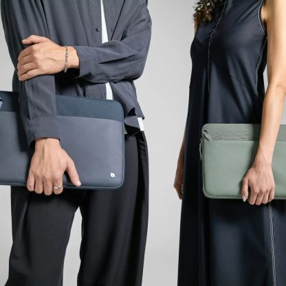 Incase A.R.C. Sleeve for With ReSpun 100% Recycled Polyester for 16-inch Laptop (M1-M4, 2021-2024) - Image 7