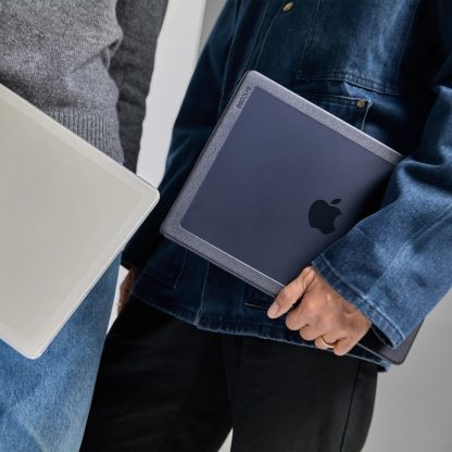 Incase Edge Hardshell Case with Makrolon® for 15-inch MacBook Air (M2/M3, 2023-2024) - Image 7