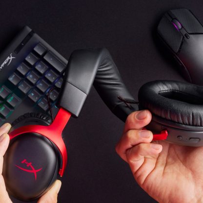 HyperX Cloud III Wireless - Gaming Headset - Image 8