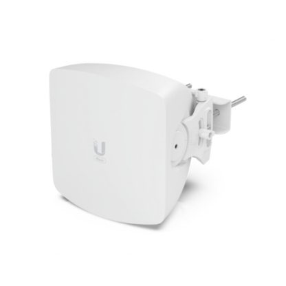Ubiquiti Networks 60GHz AP featuring full-duplex 1Gbps thr