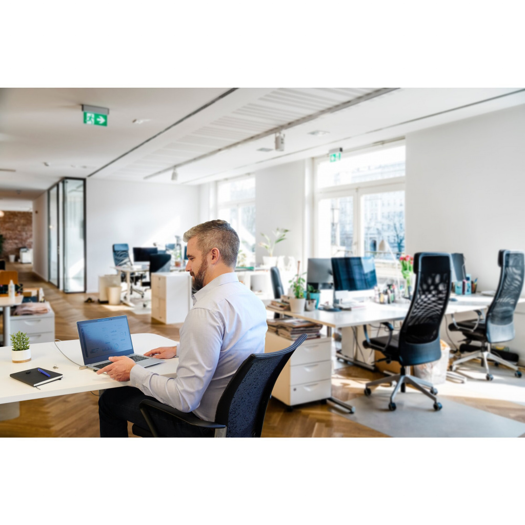 Kensington MagPro Magnetic Privacy Screen Filter for Laptops 13.3" (16:9) - Image 13