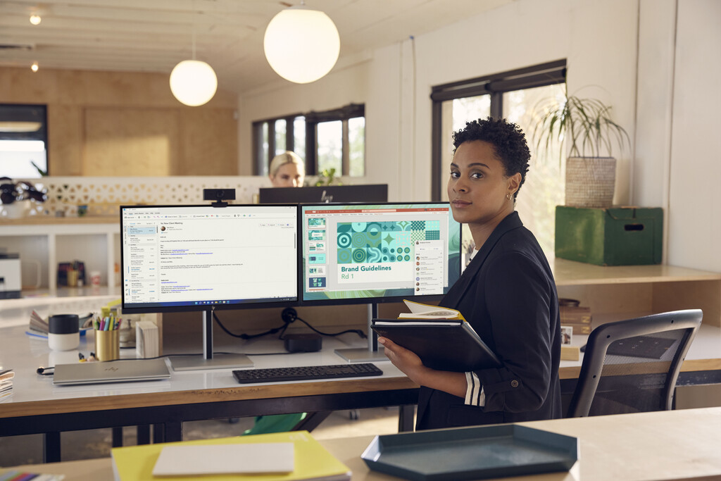 HP E24t G5 FHD Touch Monitor - Image 12