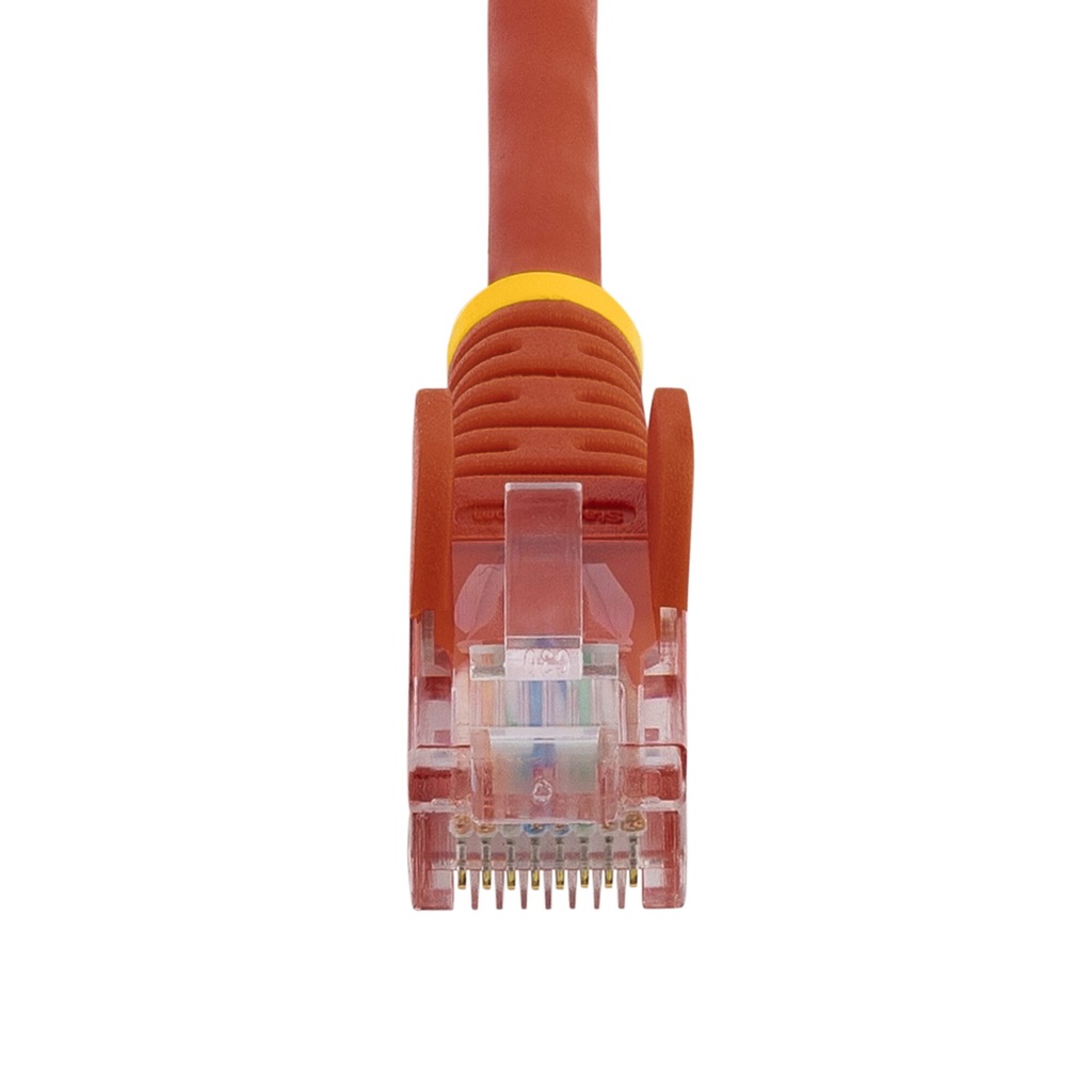 StarTech.com Cat5e Ethernet Patch Cable with Snagless RJ45 Connectors - 10 m, Red - Image 3