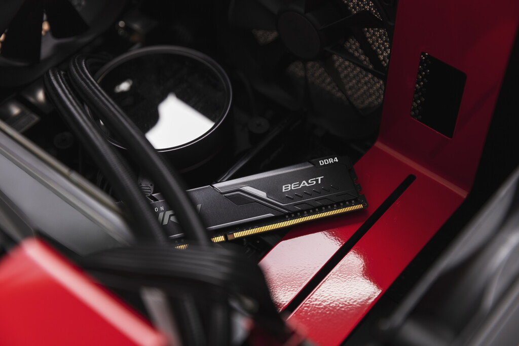 Kingston Technology FURY Beast 16GB 3200MT/s DDR4 CL16 DIMM (Kit of 2) Black - Image 12