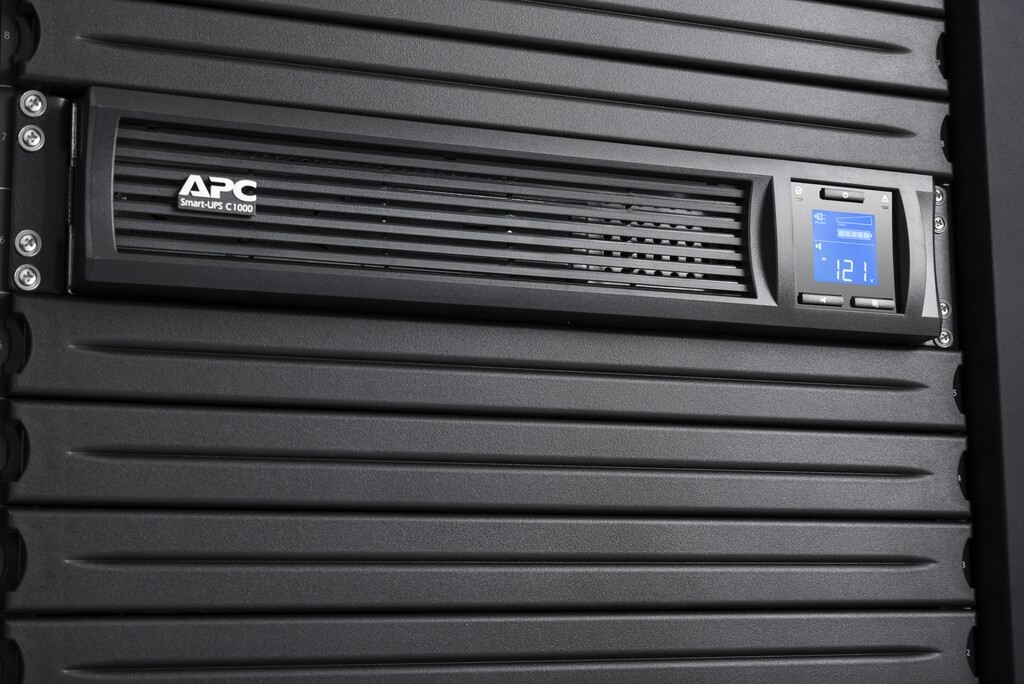 APC Smart-UPS C, Line Interactive, 1000VA, Rackmount 2U, 230V, 4x IEC C13 outlets, SmartConnect port, USB and Serial communicat - Image 3
