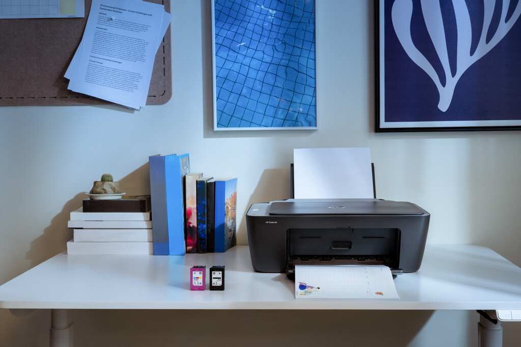 HP DeskJet 2922 Wireless All-in-One Color Printer - Image 12